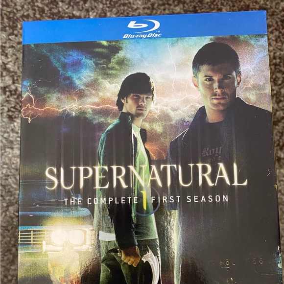 Supernatural TV series Blu-rays season 1-12 - Picture 3 of 3